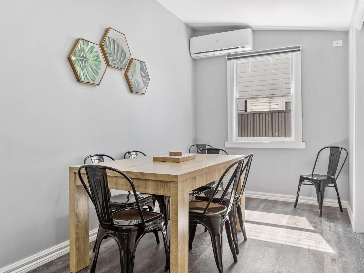 Stunning 4Br Cottage In The Heart Of Ballarat - Pet Friendly & Fast Wifi Exterior photo